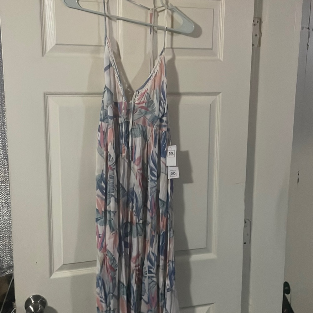 Tropical print maxi dress by rip curl.